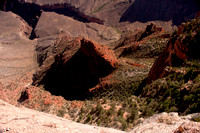 C105-8945